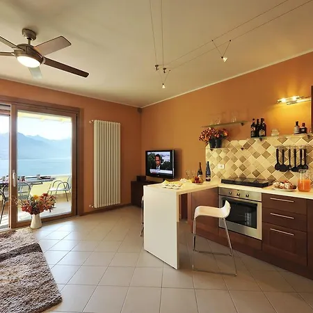 Casa Adelina